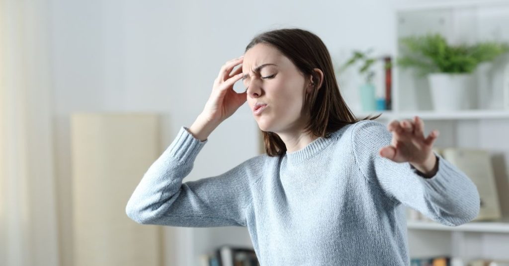 anxiety ear fullness feeling
